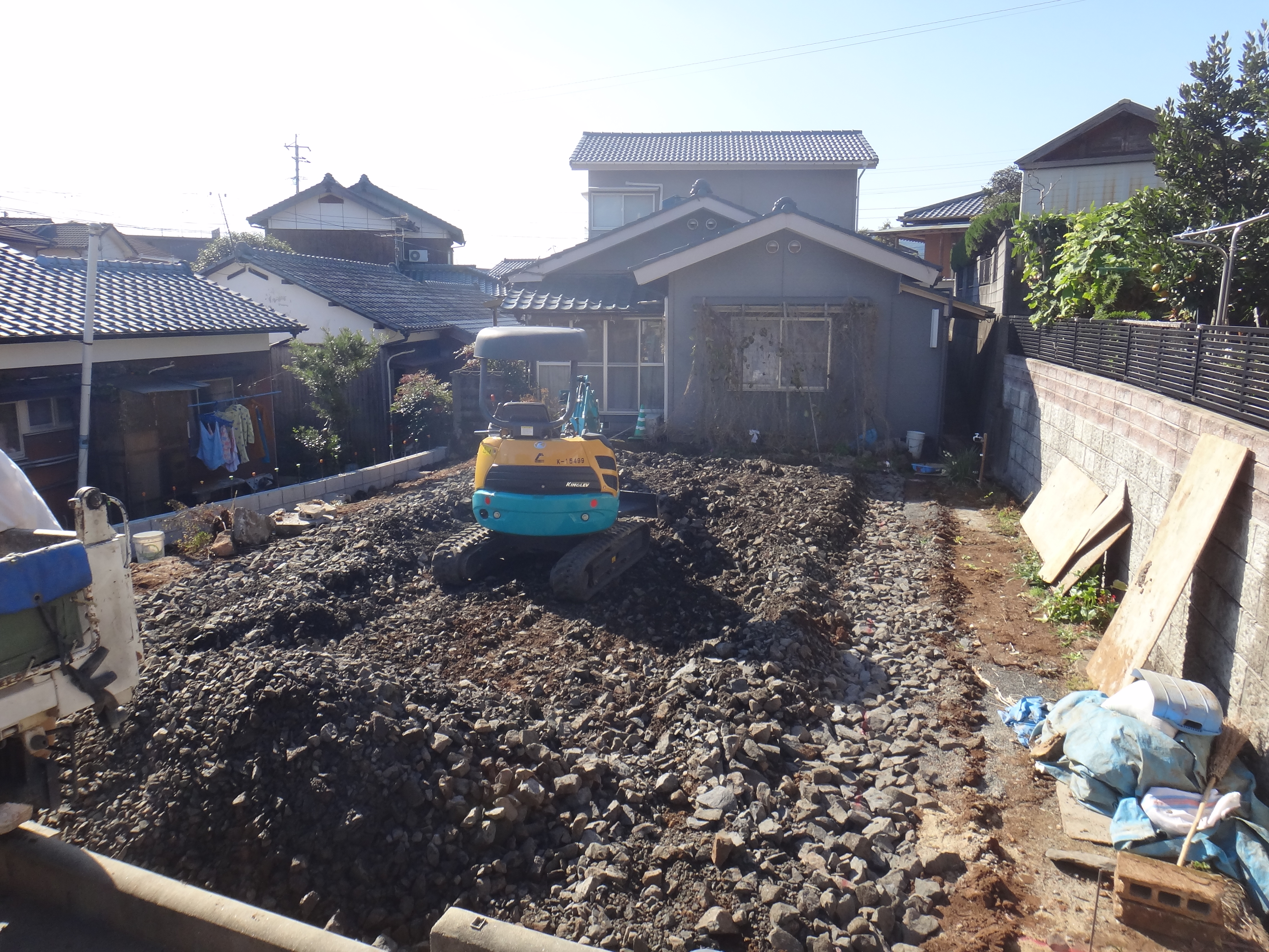 松瀬町で基礎工事開始(^o^)丿のサムネイル